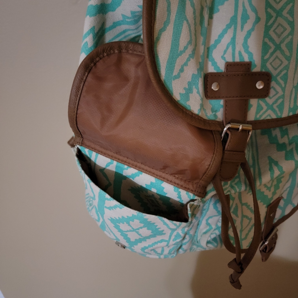 Ethnic Mint Drawstring Backpack - Picture 3 of 6